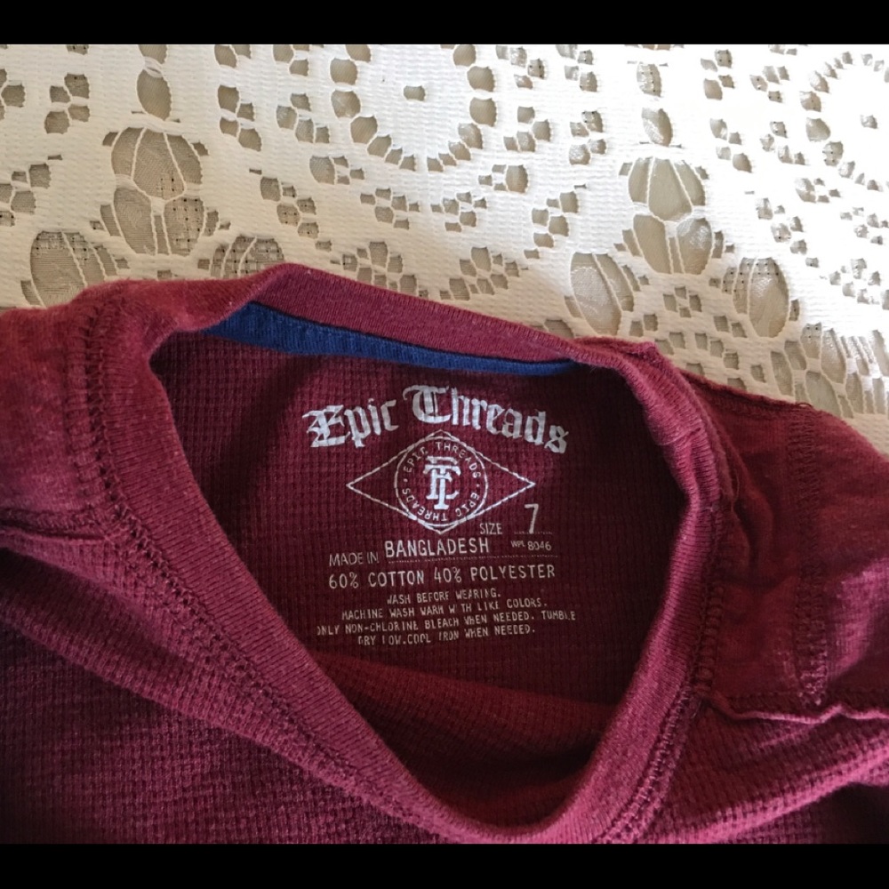 Boy’s Epic Threads Bundle - Picture 3 of 3